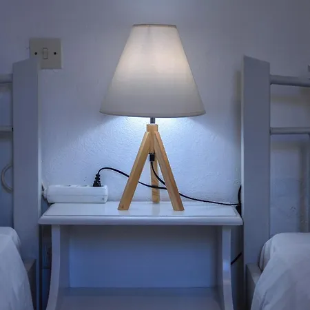 Maria Villa Kagkatika